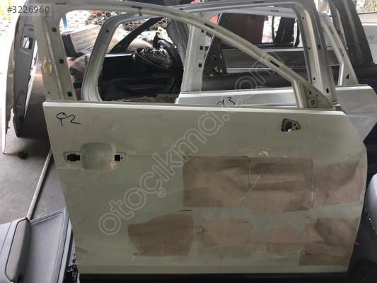 AUDİ Q2 ORJİNAL ÇIKMA SAĞ ÖN KAPI