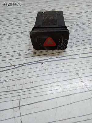 Volkswagen Bora Dörtlü Sinyal Flaşör  1999-2005 1J0953235 J