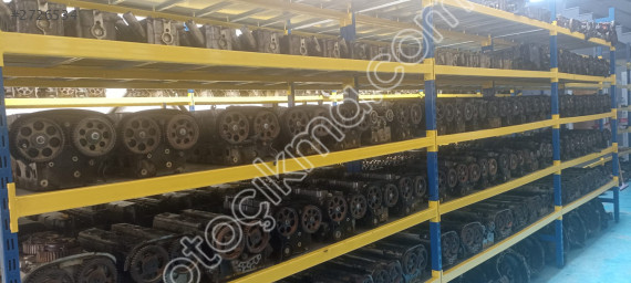 OPEL VECTRA B X20XEV 2000 MOTOR SİLİNDİR KAPAĞI