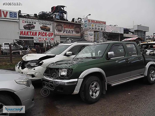 Nissan D22 Pick Up Çıkma Far