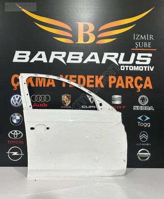 AUDİ A4 SAĞ ÖN KAPI BEYAZ 2009-2015