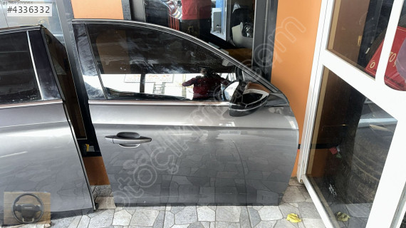 OPEL CORSA F SAĞ ÖN KAPI DOLU BURSA MG