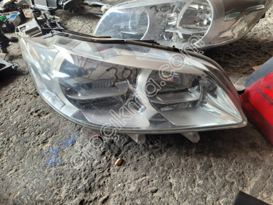 PEUGEOT 301 ORJİNAL SAĞ SOL FAR ÜÇEL OTO 05324325297