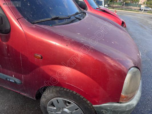 Renault Kango sağ ön çamurluk