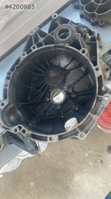 FORD CONNECT ÖN KUMBET