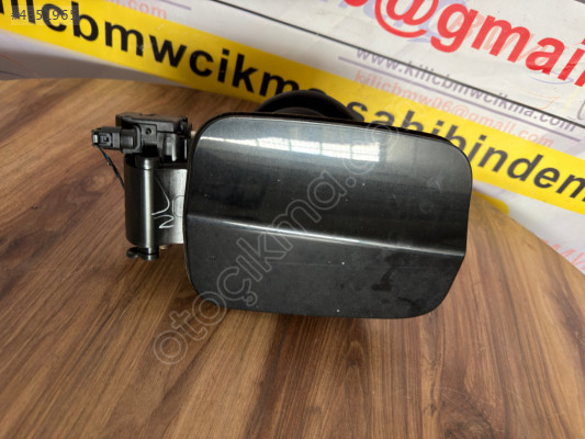 BMW F16 X6 DIŞ DEPO KAPAĞI ÇIKMA ORJİNAL