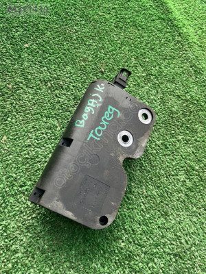 VOLKSWAGEN TOUAREG BAGAJ KİLİDİ