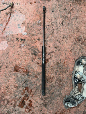 PEUGEOT  207   BAGAJ  MENTEŞESİ