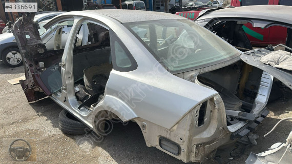FORD FOCUS 2 SEDAN KESME ARKA SAĞ SOL ÇAMURLUK BURSA MG