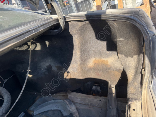Toyota Carina ve corona bagaj halısı