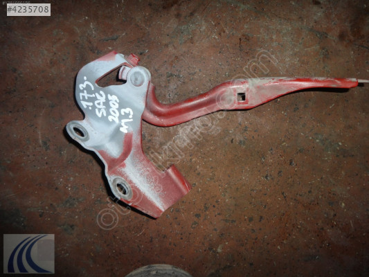 MAZDA 3 2004 ÇIKMA SAĞ KAPUT MENTEŞESİ