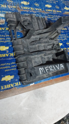 Opel Meriva Çıkma Akü Alt Plastiği