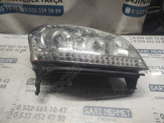 ÇIKMA SSANGYONG CHAİRMAN SAĞ ÖN FAR