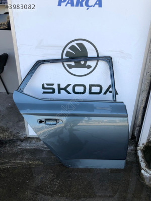 ÇIKMA SKODA FABİA SAĞ ARKA KAPI