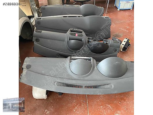 Opel astra çıkma hatasız göğüs torpido