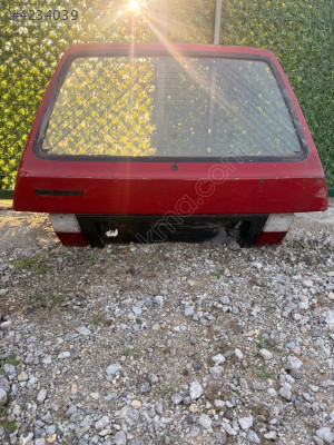 Skoda favorit bagaj kapağı