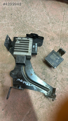 2021 RENAULT MASTER 4 ÇIKMA ORJİNAL ISITMA RÖLESİ