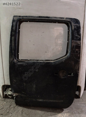NİSSAN NAVARA D40 SOL ARKA KAPI ORİJİNAL ÇIKMA PARÇA