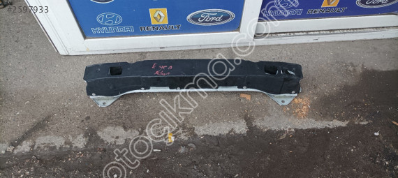 Fiat Egea arka tampon demiri orijinal çıkma