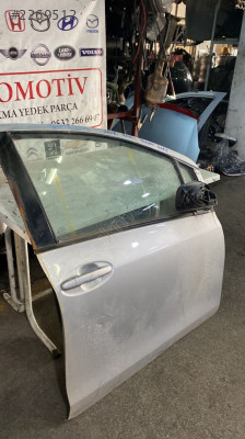 2008-2012 TOYOTA YARİS DOLU SAĞ ÖN KAPI -DS OTOMOTİV-