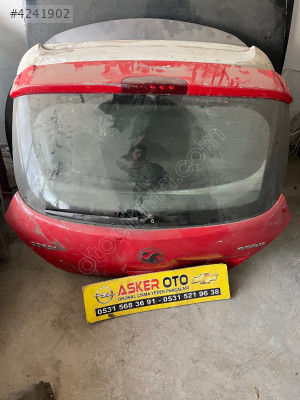 Corsa D bagaj kapağı hcb