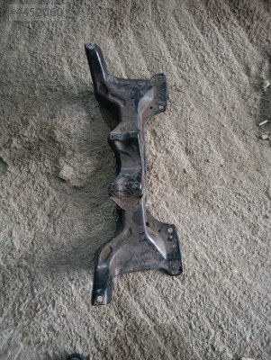 UNO alt beşik traves