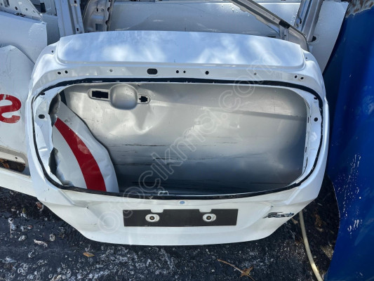 MİRİM OTODAN FORD FİESTA BAGAJ KAPAĞI