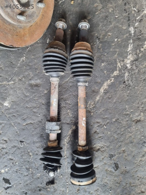 FORD FİESTA 3 SAG SOL AKİS