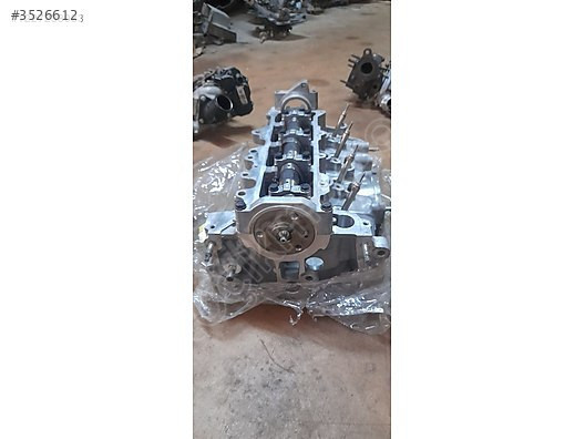 2013 VE 2018 TOYOTA AURİS 1.4 DİZEL SİLİNDİR KAPAĞI