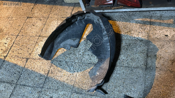 SKODA OCTAVİA SAĞ ARKA DAVLUMBAZ ORJ ÇIKMA 5E3 810 970 A