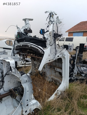 Hyundai i20 kesme ön podya şase