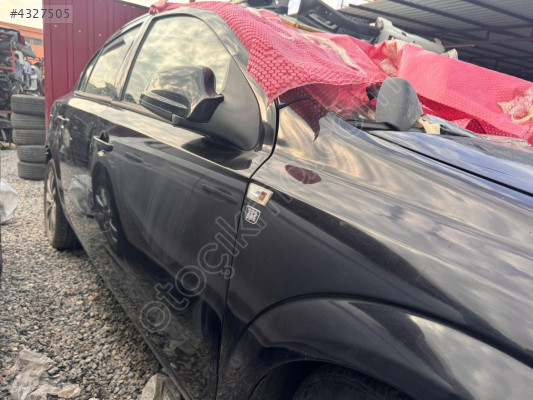 OPEL ASTRA H SAĞ ÖN KAPI ORİJİNAL SÖKME