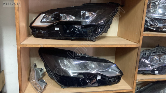 Peugeot 3008 ön sol far