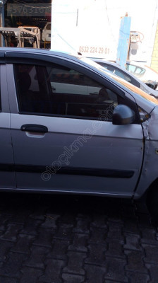 hyundai getz sağ  ön kapı dolu