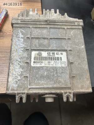 Volkswagen caddy motor beyni 028 906 021 HA