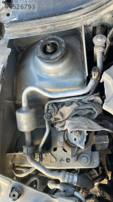 Clio 2 klima boruları araçtan sökme