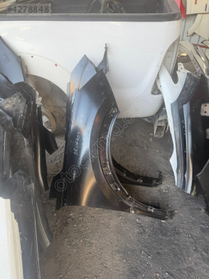 PEUGEOT 2008 SAĞ ÖN ÇAMURLUK SIFIR ORJİNAL