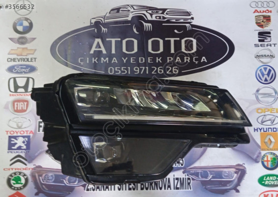 SKODA KAROQ ORJİNAL ÇIKMA SAĞ FAR