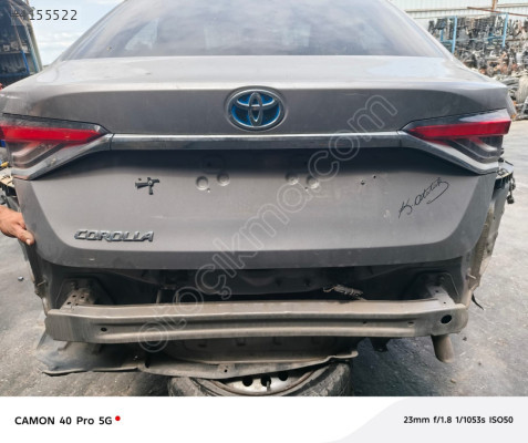 TOYOTA COROLLA BAGAJ KAPAĞI OTO FEDAİ