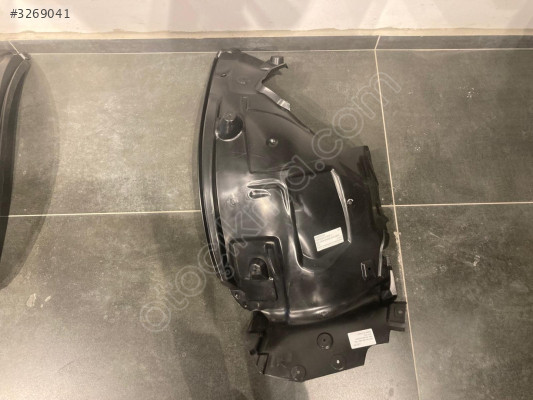 MERCEDES C W206 SOL ÖNÜN ARKASI DAVLUMBAZ 2021 2068807304 SY