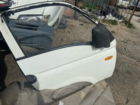 HYUNDAİ H100 KAMYONET ÇIKMA SAĞ KAPI