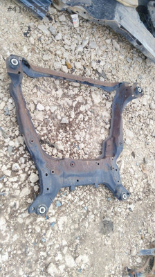 VOLVO S60 MOTOR TRAVERSİ ÇEVİK OTO ÇIKMA