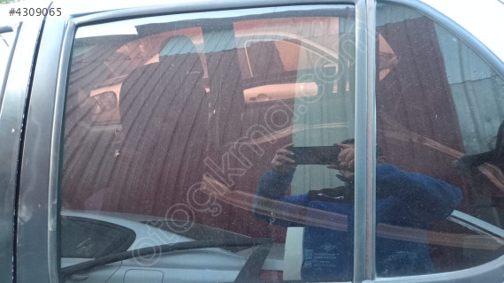 tata indica sol arka kapı camı