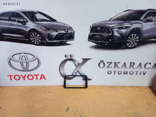 2019-2025 TOYOTA COROLLA ÇIKMA ORJİNAL EKRAN ÇERÇEVESİ