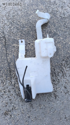 Citroen C4X Silecek Suyu Deposu