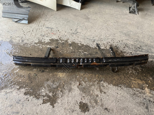 VOLKSWAGEN TRANSPOERTER T4 ARKA TAMPON DEMİRİ