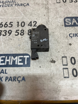 ÇIKMA OPEL VECTRA 90 460 062 90460062 MERKEZİ KİLİTLEME MOTORU