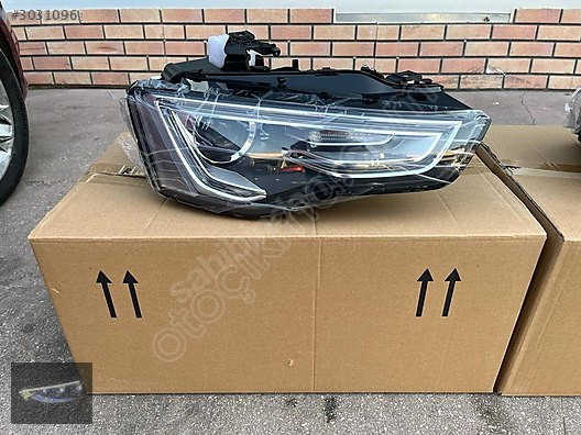 AUDİ A5 SAĞ FAR SIFIR BEYİN DAHİL FARSEPETİ BURSA OEM:8T0941044