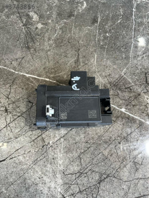 AUDİ A4 KONTAK YUVASI 8K0909131 ORJINAL HATASIZ ÇIKMA EGE OTO