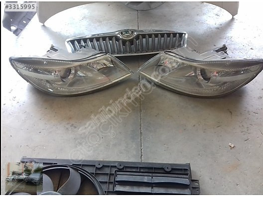 2009-2012 SKODA OCTAVIA SAĞ SOL FAR ÜNALLAR OTO YEDEK PARÇA DA